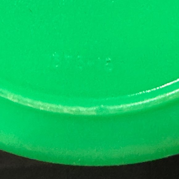 Vintage Tupperware 3 piece cheese grater container grater and lid - Picture 7 of 7